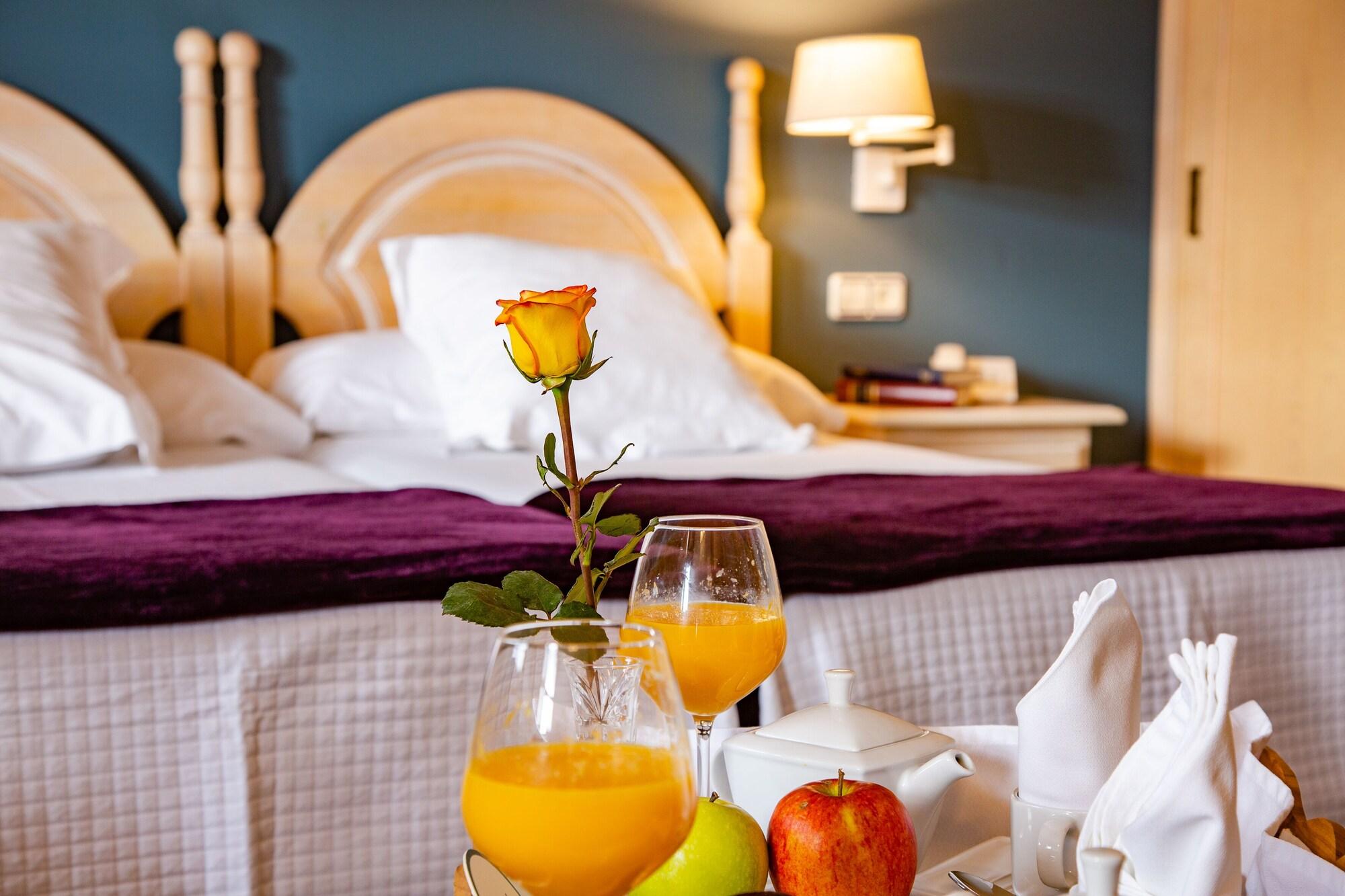 Hotel Palacio De La Vinona Oviedo Zewnętrze zdjęcie