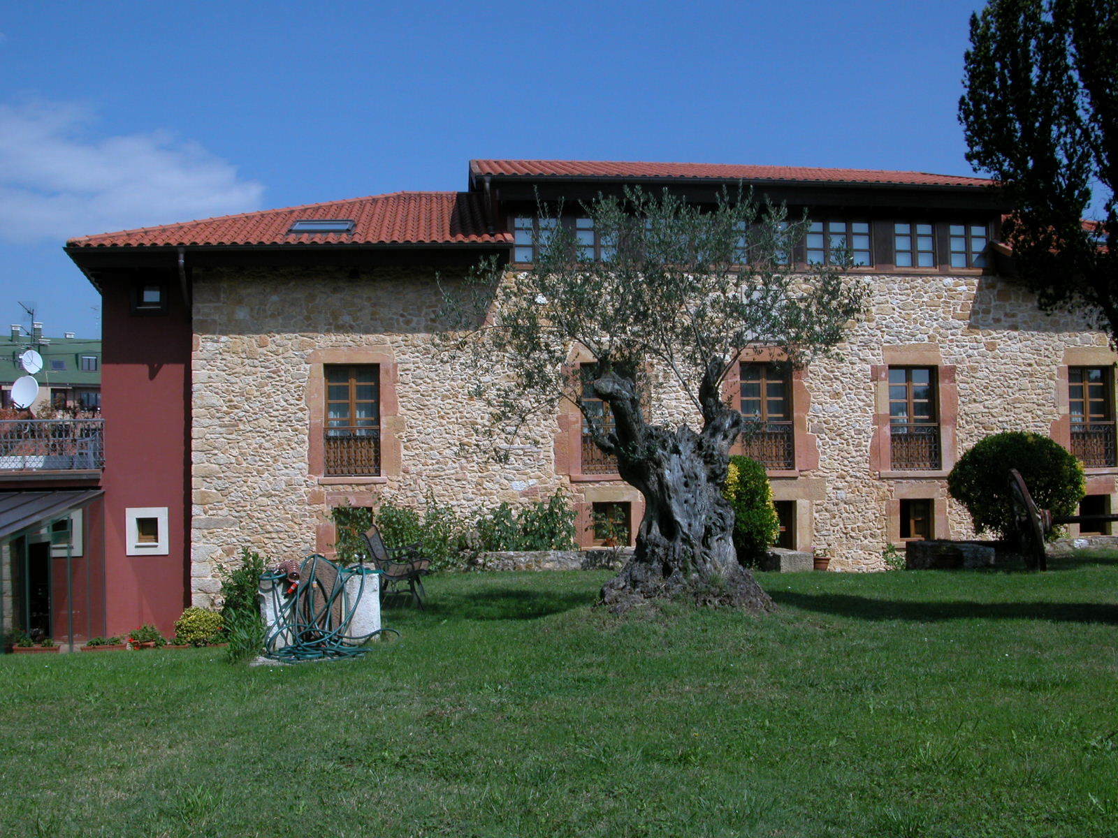 Hotel Palacio De La Vinona Oviedo Zewnętrze zdjęcie
